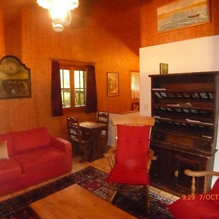 Charming Chalet With Panoramic View And Private Parking In Gruyere Gruyeres Exterior photo