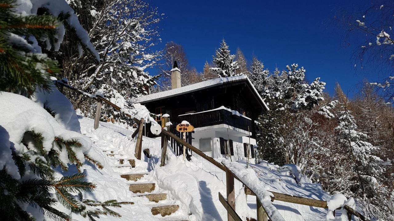 Charming Chalet With Panoramic View And Private Parking In Gruyere Gruyeres Exterior photo